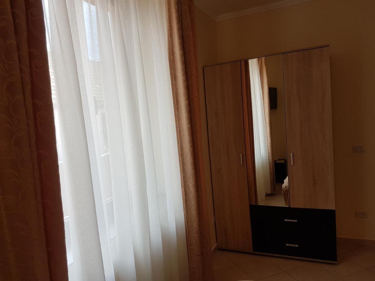 Casa Ovesia Villa Săcele Екстериор снимка